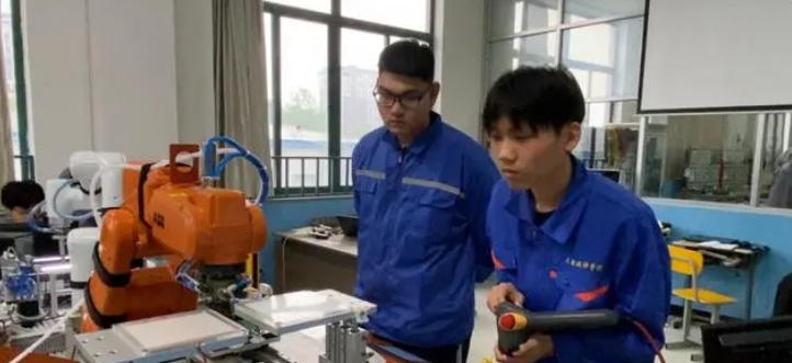 中國(guó)職業(yè)技能協(xié)會(huì) 中國(guó)職業(yè)技能協(xié)會(huì)